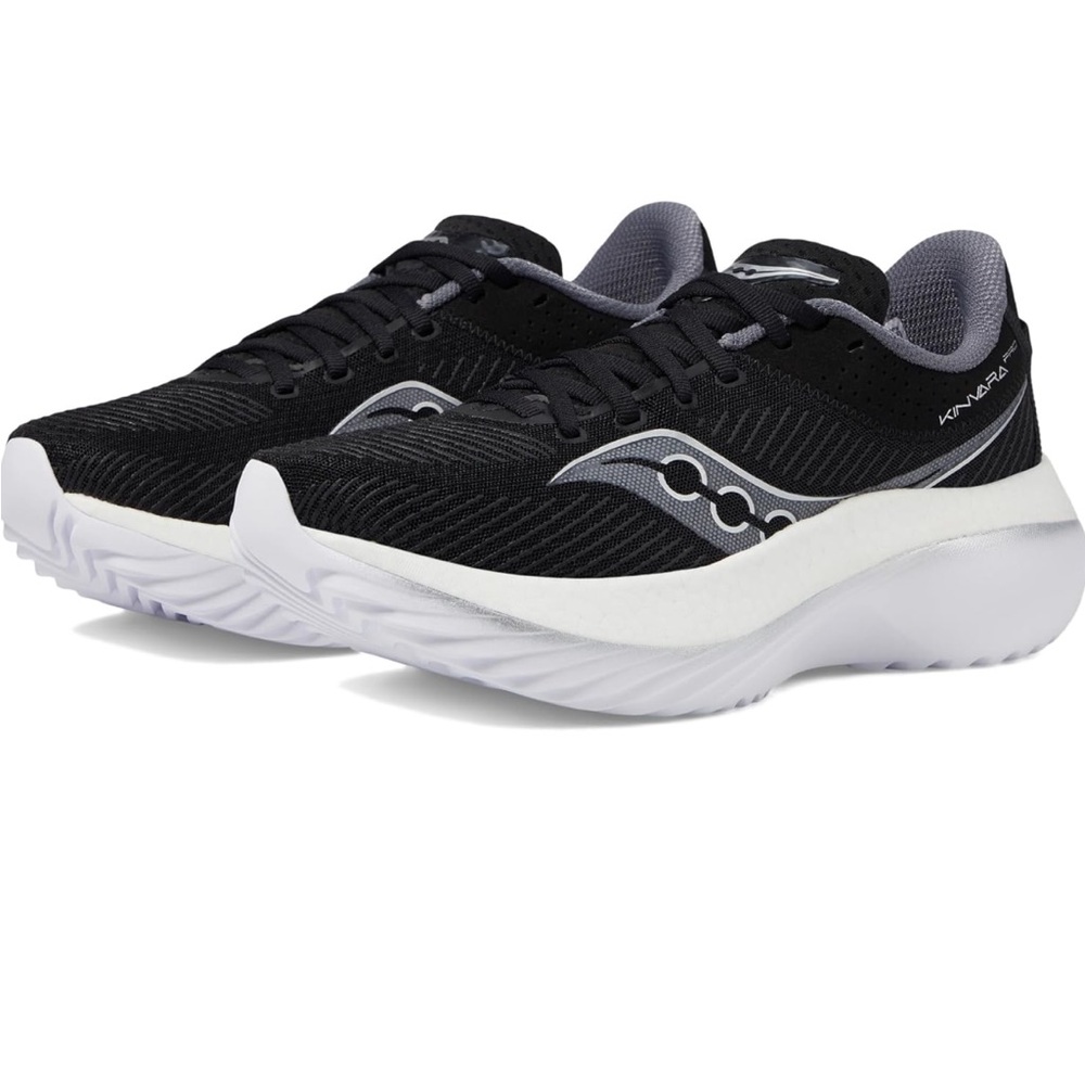 Saucony Women's Kinvaro Pros, size 6.5